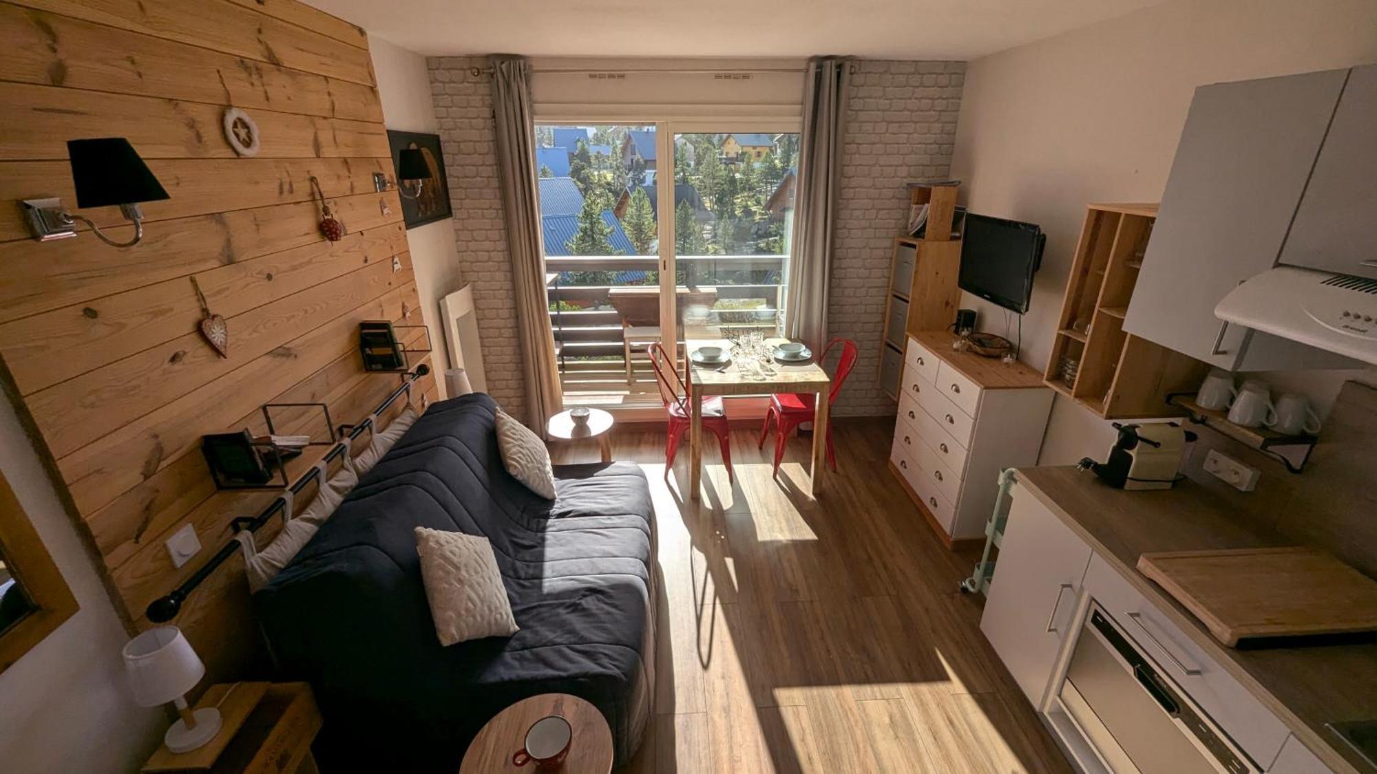 Studio Loubat Pyrenee, Menage Inclus Arette Exterior photo